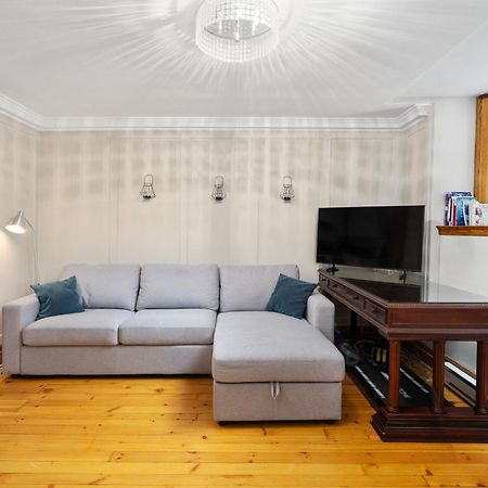 Modern, Cozy Apartment In Heart Of Mont Royal 蒙特利尔 外观 照片